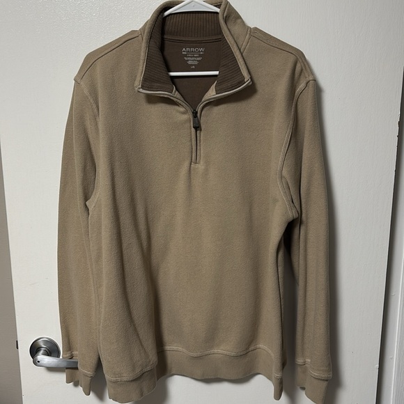 Arrow Men’s Sweater- Size Large - Picture 1 of 7